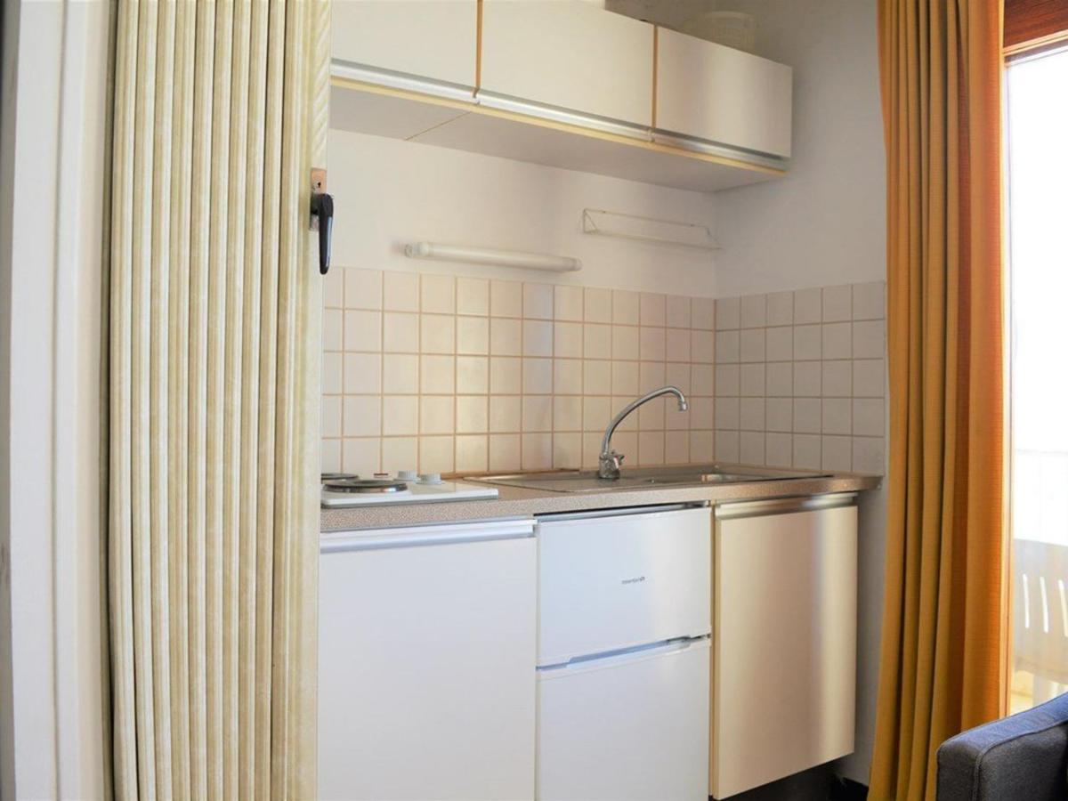 Studio Sur Plage Cavaliere Avec Terrasse, 1Er Etage, 2 Couchages - Fr-1-251-80 Le Lavandou Buitenkant foto