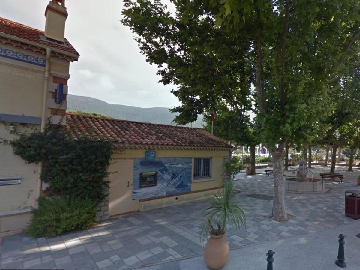 Studio Sur Plage Cavaliere Avec Terrasse, 1Er Etage, 2 Couchages - Fr-1-251-80 Le Lavandou Buitenkant foto