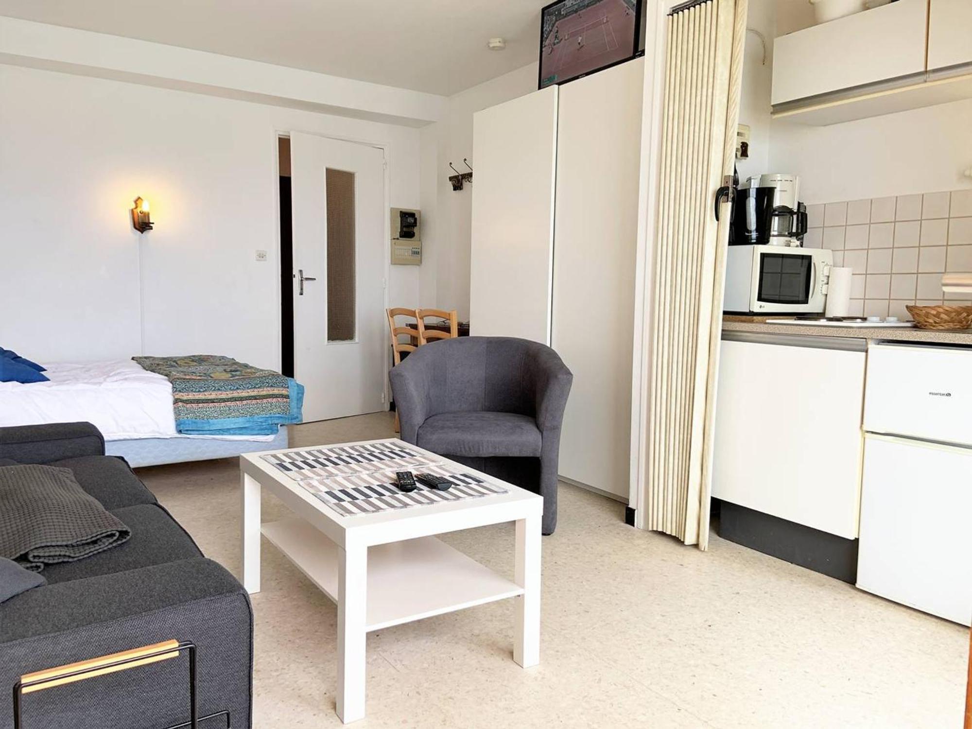 Studio Sur Plage Cavaliere Avec Terrasse, 1Er Etage, 2 Couchages - Fr-1-251-80 Le Lavandou Buitenkant foto